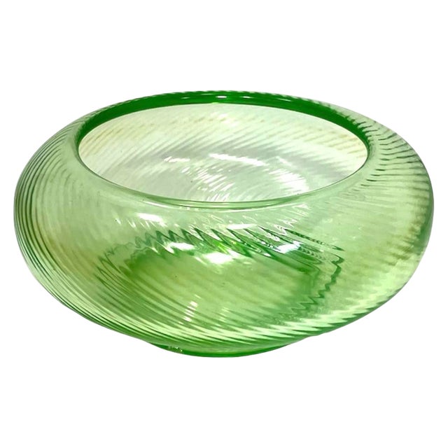 1930s Art Deco Uranium Glass Spiral Bowl For Sale
