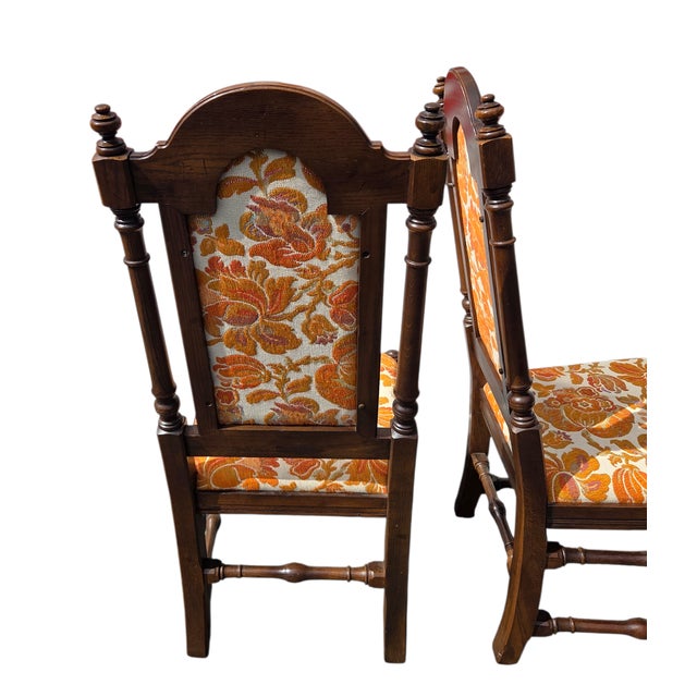 1970s Ethan Allen Jacobean Royal Charter Oak Dining Room Side Chairs Gothic Pair For Sale - Image 16 of 17