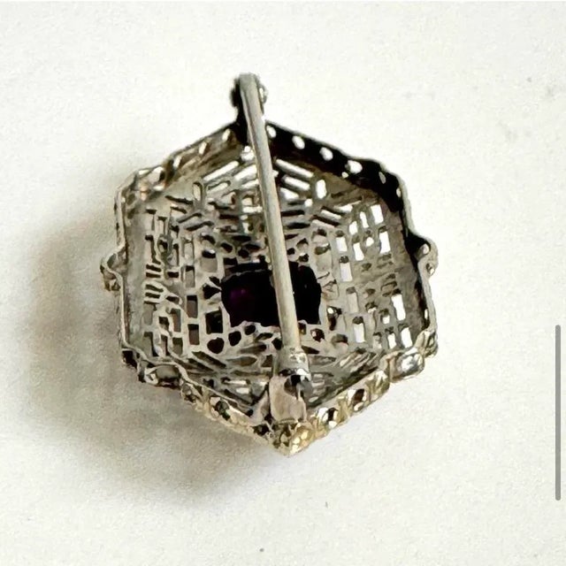 Metal 10k White Gold Art Deco Filigree Brooch Amethyst Antique Ornate Pin Estate Piece For Sale - Image 7 of 10