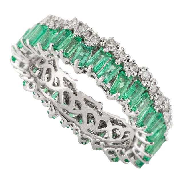 Stackable Emerald Diamond Engagement Band Ring Size 7 (All Sizes Available) For Sale