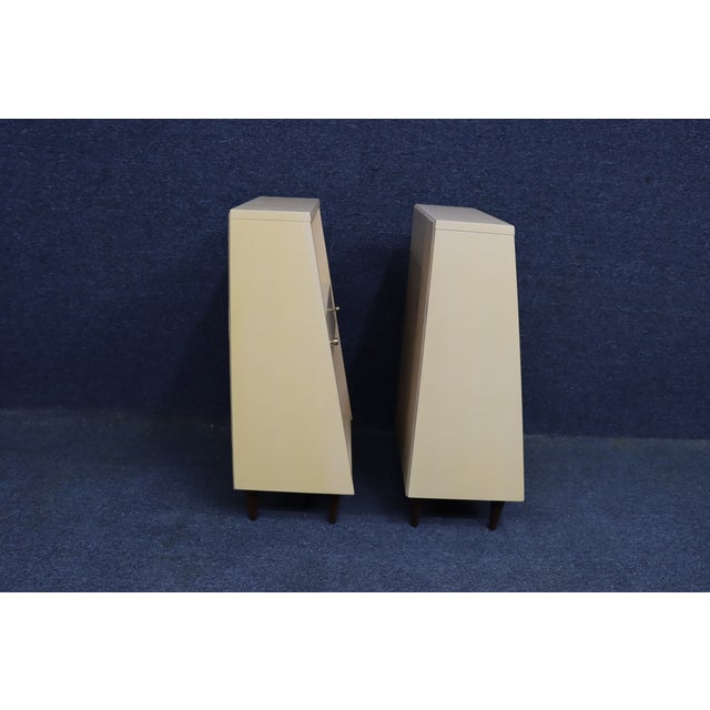 Merton Gershun Urban-Suburban Nightstands for American of Martinsville, Pair For Sale - Image 9 of 11