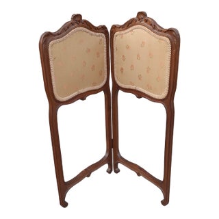 Early 20th Century Louis XV Style Carved Walnut Two-Fold Small Screen For Sale