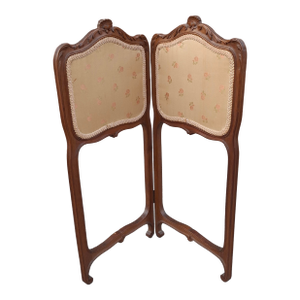 Early 20th Century Louis XV Style Carved Walnut Two-Fold Small Screen