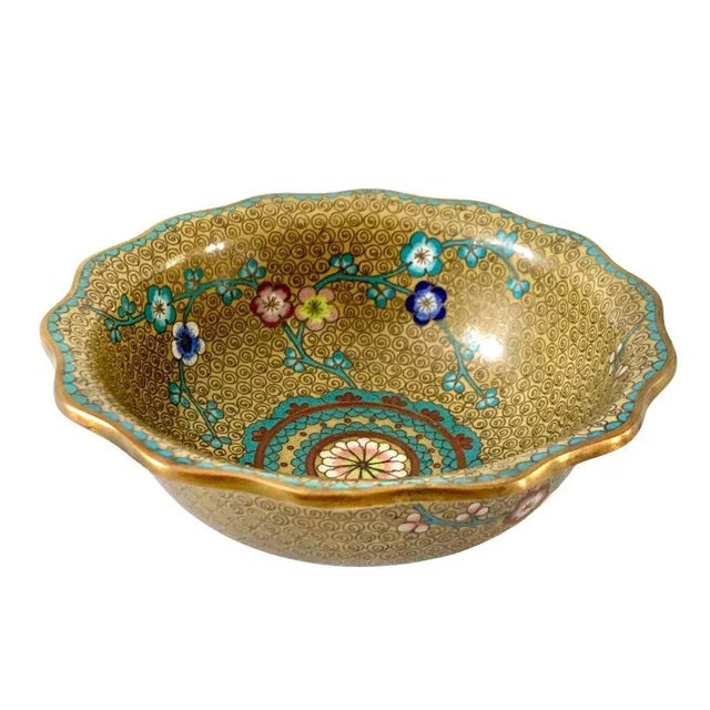 Vintage Chinoiserie Cloisonné Bowl Dish With Scalloped Edge, China For Sale - Image 4 of 8