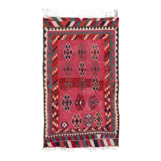 Vintage Tribal Qashqai Kilim | 5x8 Vibrant Pink Geometric Rug For Sale