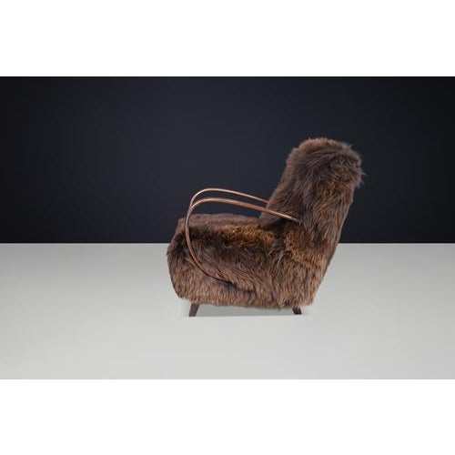 Dutch Sheepskin and Bentwood Lounge Chair from Jindřich Halabala, 1940s For Sale - Image 9 of 13