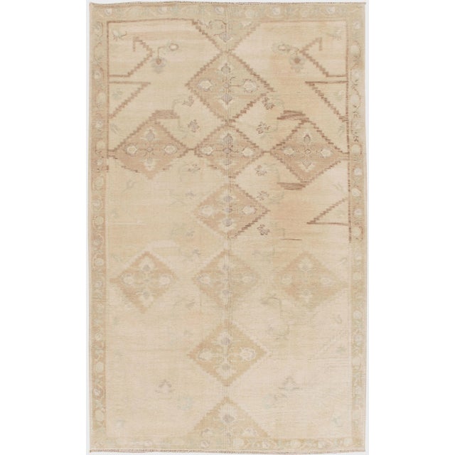 Vintage Turkish Oushak Area Rug 4'9 X 7'9 For Sale In New York - Image 6 of 6