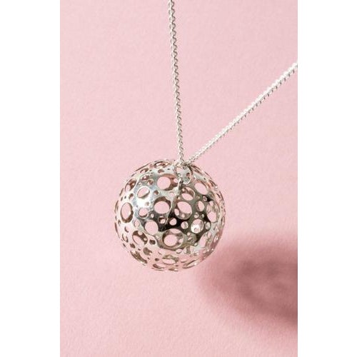 Silver Ladybird Pendant by Liisa Vitali for Nesto, 1974 For Sale - Image 3 of 6