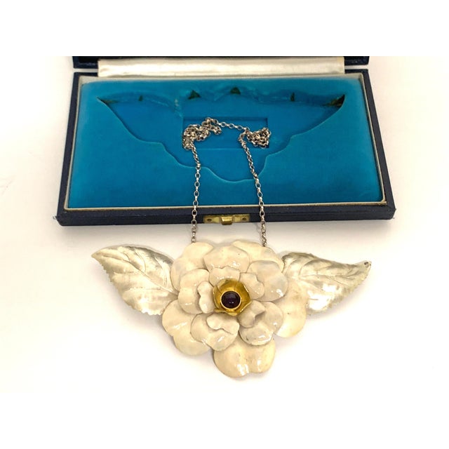 English Sterling & Enamel Flower Necklace, London, 1978 For Sale - Image 4 of 18