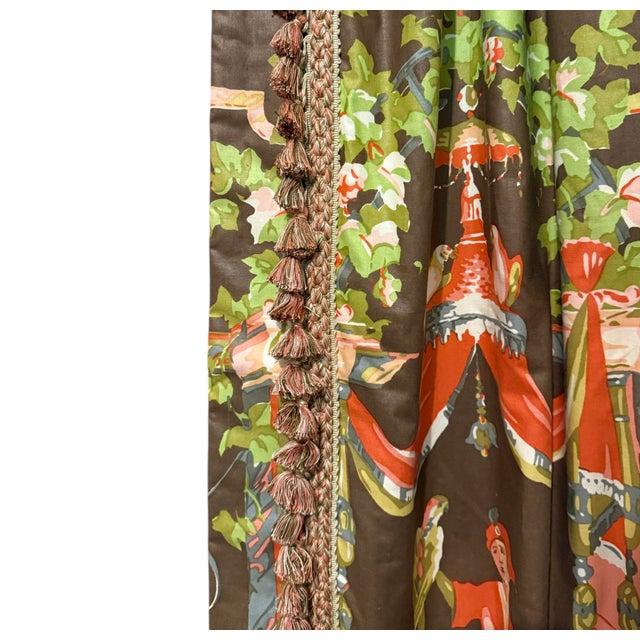 Late 20th Century Vintage Custom Venetian Style Polished Cotton Window Treatments - 6 Pieces For Sale - Image 5 of 12