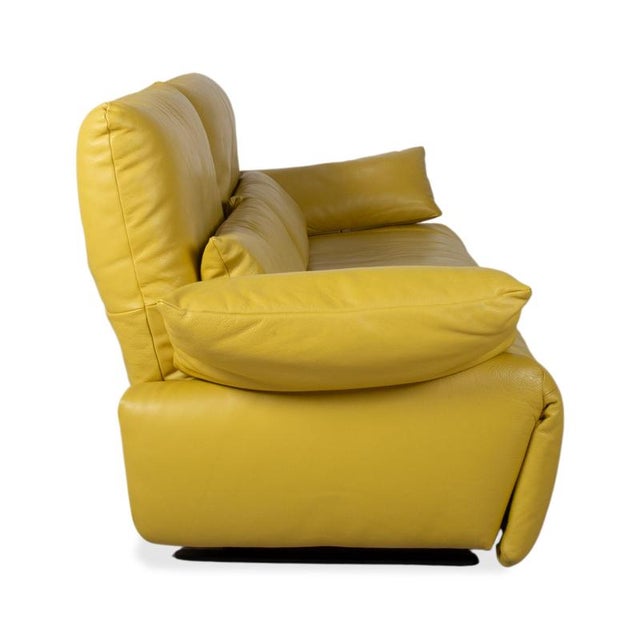 Easy 2-Seater Sofa in Yellow Leather from Koinor For Sale - Image 14 of 17