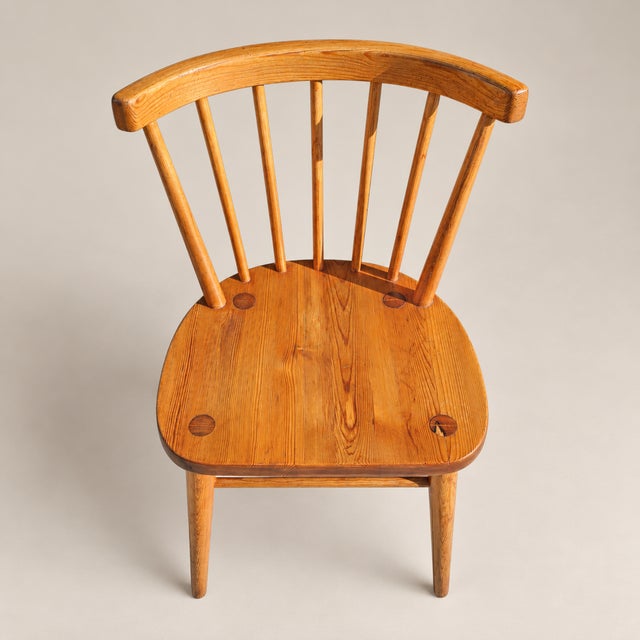 1970s Pair of 1970s Swedish Scandinavian Modern Pine Spindle-Back Dining Chairs For Sale - Image 5 of 6