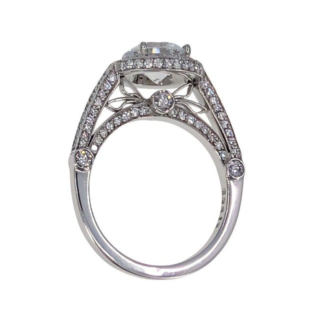 Stardust 18kw Halo Engagement Ring With Cz Center, Size 7 For Sale - Image 4 of 8