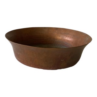 1948 Arts & Crafts Armenac Hairenian Copper Hammered Bowl For Sale