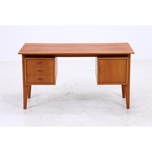 Mid-Century Teak Desk with 3 Drawers For Sale - Image 3 of 18