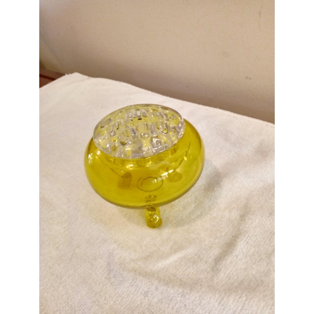 Vintage 1950's Viking Amber Flowerlite Frog 4 1/4" with Crystal Frog. Frog is in excellent vintage condition without chips...