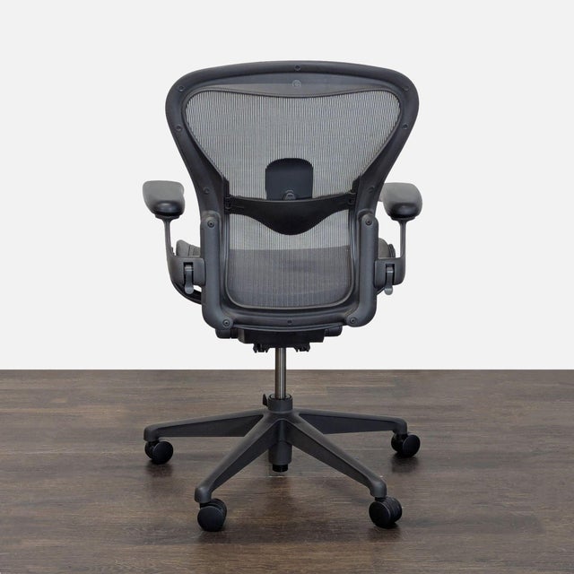 2010s Herman Miller Aeron Ergonomic Mesh Office Chair - Adjustable Armrests For Sale - Image 5 of 7
