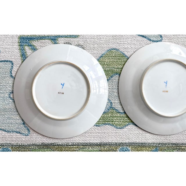 Rose Vintage Rose Medallion Plates, Set of 3 For Sale - Image 8 of 10