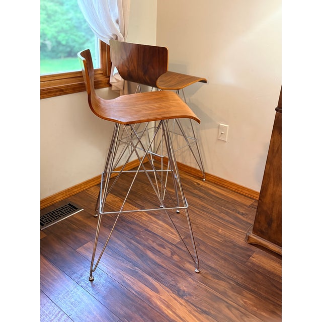 Wood Pair of Vintage "Eiffel Tower" Chrome and Bent Wood Bar Stools For Sale - Image 7 of 11