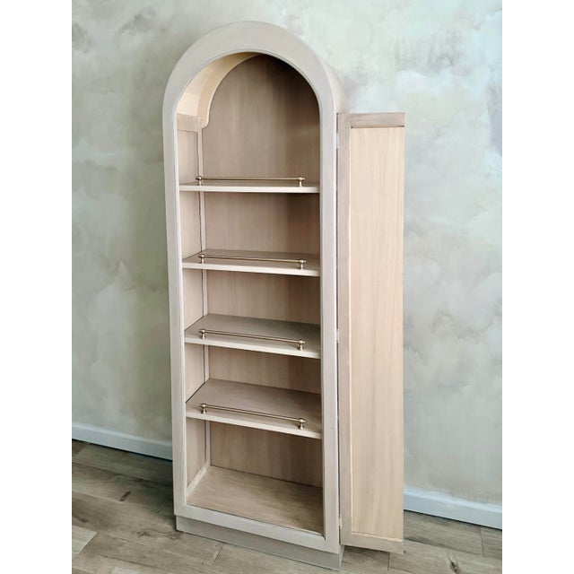 1970s Mid-Century Style Arched Display Cabinet With Brass Gallery Rails For Sale - Image 11 of 14