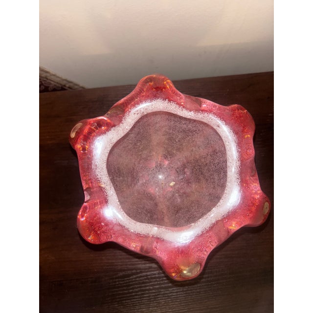 Late 20th Century Beautiful Vintage Tokyo Glass Murano Style Art Glass Bowl / Centerpiece – Cranberry Pink Controlled Bubble Glass, 8 LBS For Sale - Image 5 of 8
