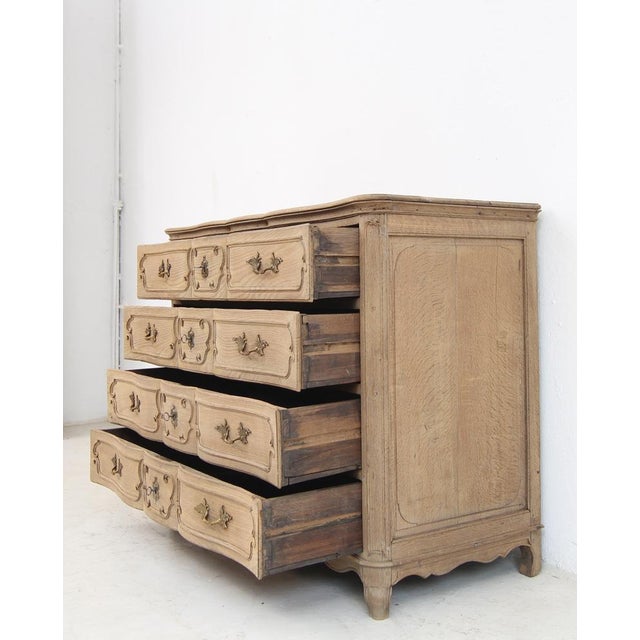 Wood Early 19th Century Louis XV Chest of Drawers For Sale - Image 7 of 18