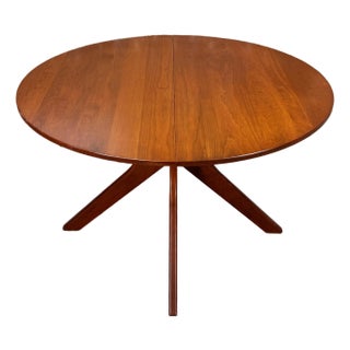 Copeland Audrey Extendable Round Cherry Wood Dining Table W/ Extension Leaf For Sale