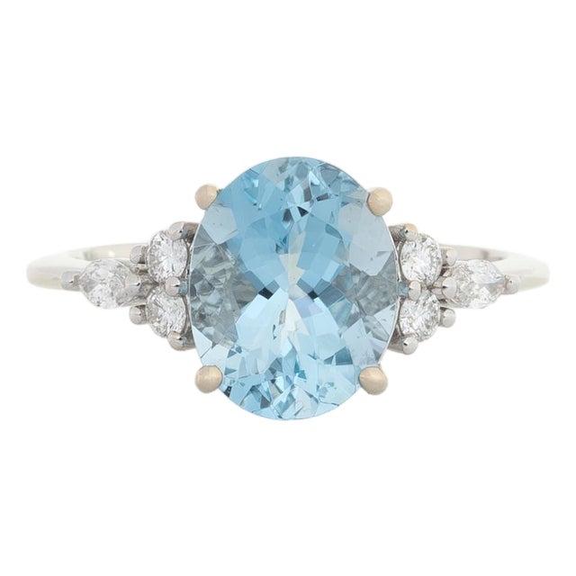 2.3Ct Aquamarine Ring With Natural Diamonds Accents: Solid 14k Gold, Size 6.75 For Sale
