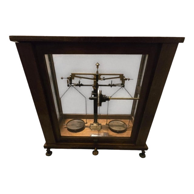 Mid-Century Analytical Laboratory Balance in Glazed Case by Baird & Tatlock, 1950s For Sale