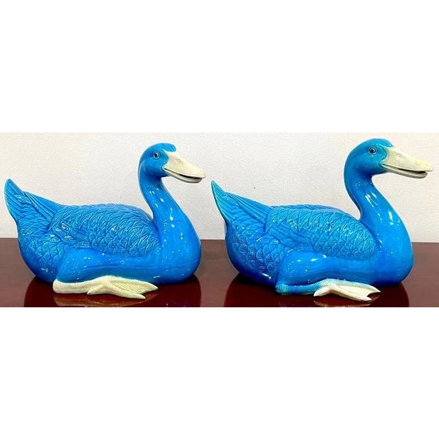 Early 20th Century Turquoise Chinese Export Figures of Seated Ducks - a Pair For Sale In West Palm - Image 6 of 11
