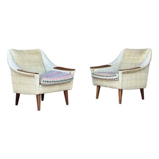 Pair of Mid Century Danish Modern Lounge Chairs For Sale