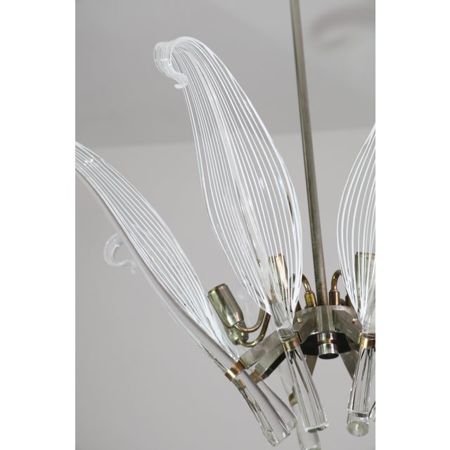 1980s Extraordinary Large Transparent Murano Glass Leaves Chandelier by Franco Luce For Sale - Image 13 of 18