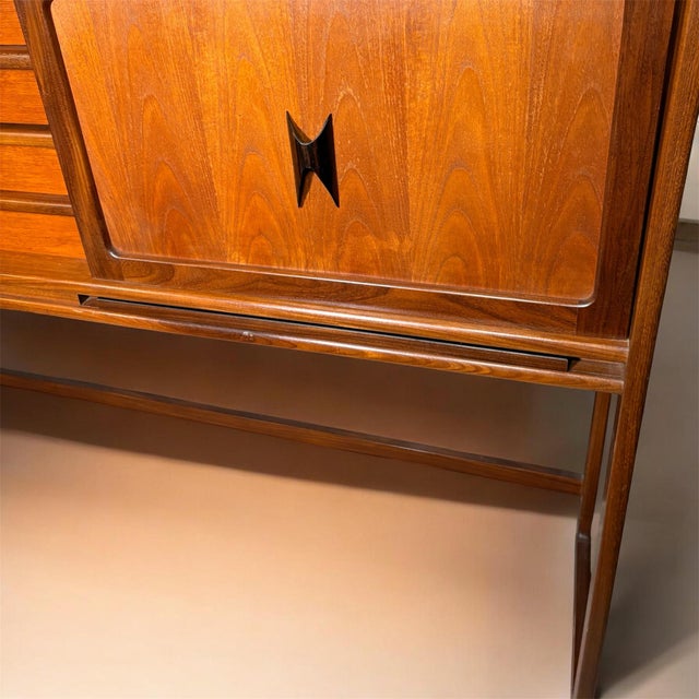 Vintage Teak Dining Room Set from Elliotts of Newbury, 1960, Set of 6 For Sale - Image 11 of 17