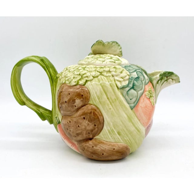 1980s 1980s Fitz & Floyd Trompe L’Oeil Garden Vegetables Teapot – Whimsical Ceramic Decor For Sale - Image 5 of 11