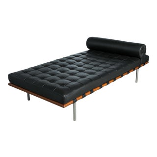 Barcelona Daybed by Mies Van Der Rohe for Knoll For Sale