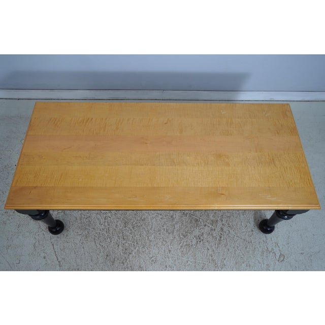 Traditional Large Tiger Maple Country Style 1 Drawer Desk For Sale - Image 3 of 17