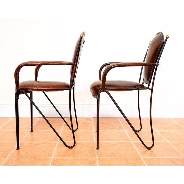 Jacques Adnet Mid-Century Bauhaus Modern Sculptural Leather Armchairs in Iron and Brass from Jacques Adnet, 1950s, Set of 2 For Sale - Image 4 of 18