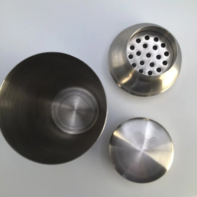 Vintage Martini Starter Set With 2 Glasses and 1 Stainless Steel Cocktail Shaker For Sale - Image 9 of 10