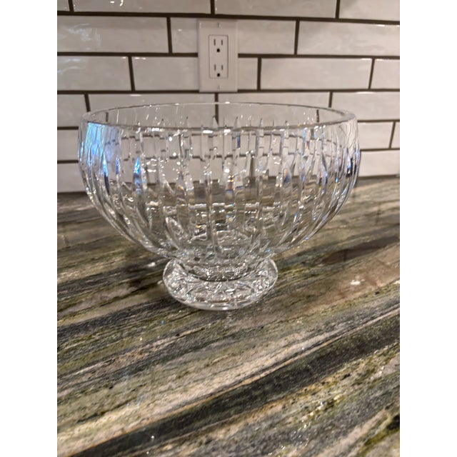 Transparent 1980s Marquis by Waterford Heavy Hand Cut Crystal Bowl For Sale - Image 8 of 10