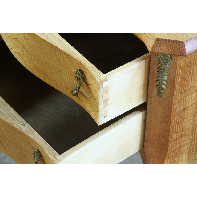 Vintage Danish Oak Nightstands with Hand-Carved Drawer Fronts, 1970s, Set of 2 For Sale - Image 10 of 18