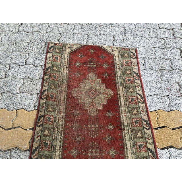 1970s Vintage Turkish Runner Rug - 2′5″ × 9′4″ For Sale - Image 9 of 11