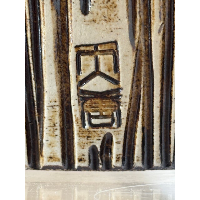 Japanese 20th Century Signed Japanese Studio Pottery Vessel For Sale - Image 3 of 9