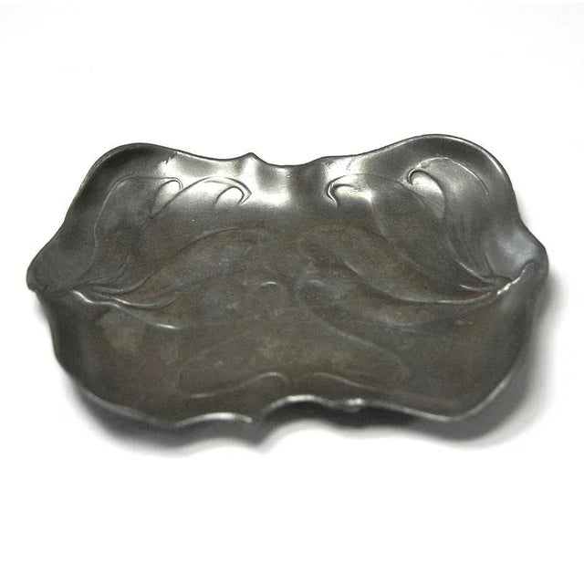 Antique Art Nouveau Pewter Dish from Walter Scherf & Co For Sale - Image 4 of 9