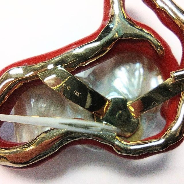 2020s Natural Coral Branch With Freshwater Baroque Pearl in 18k Yellow Gold For Sale - Image 5 of 5