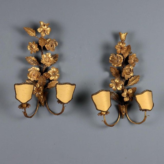 Metal Antique Iron and Gilded Wood Wall Lamps, Italy, 19th Century, Set of 2 For Sale - Image 7 of 7