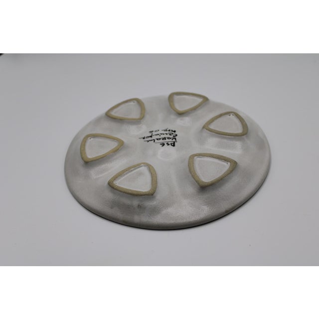 Ceramic Mid 20th Century Quimper Keralac G6 Oyster Plate For Sale - Image 7 of 8