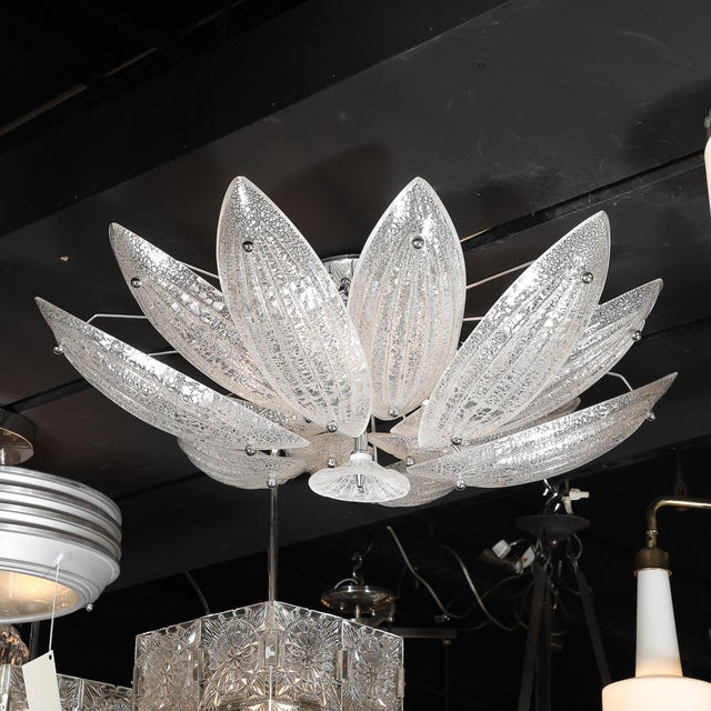 Modernist Hand-Blown Murano Glass Reeded Leaf Form Chandelier W/ 24k White Gold For Sale - Image 10 of 18