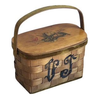 Antique Oak Splint Basket With Hinged Lid & Bird-Themed Folk Art Embellishment For Sale