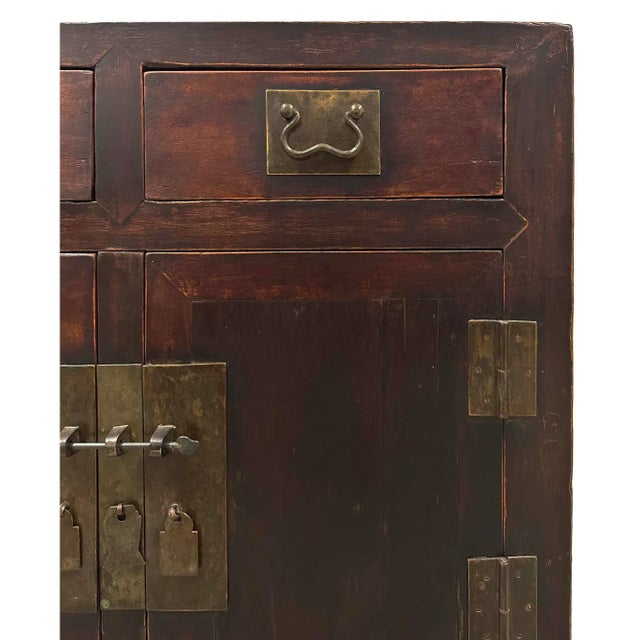Chinese 19th Century Antique Chinese Ming Style Cabinet/Sideboard For Sale - Image 3 of 12