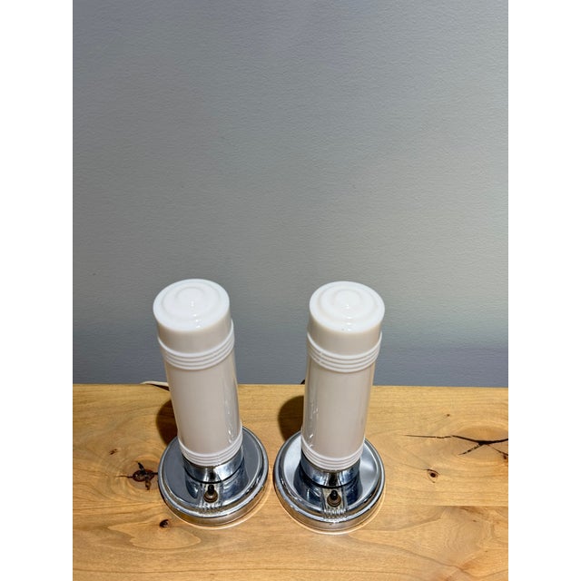 Glass Pair of Art Deco Streamline Moderne Milk Glass & Chrome Accent Lamps, C. 1940s For Sale - Image 7 of 8